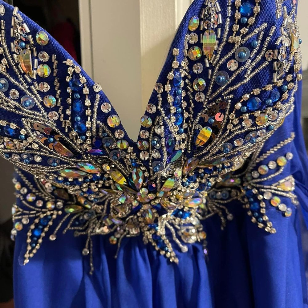 Blue prom dress